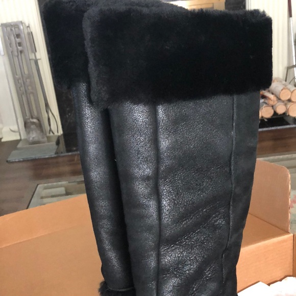 Shearling Boots - Picture 3 of 5